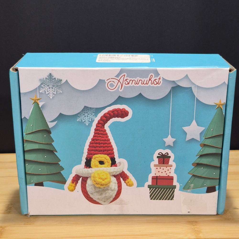 NIB Asminuhst Christmas Gnome Santa Amigurumi Crochet Kit Beginners Craft